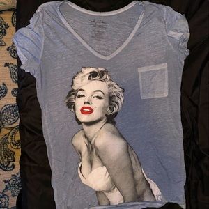 Blue Marilyn Monroe graphic Tee